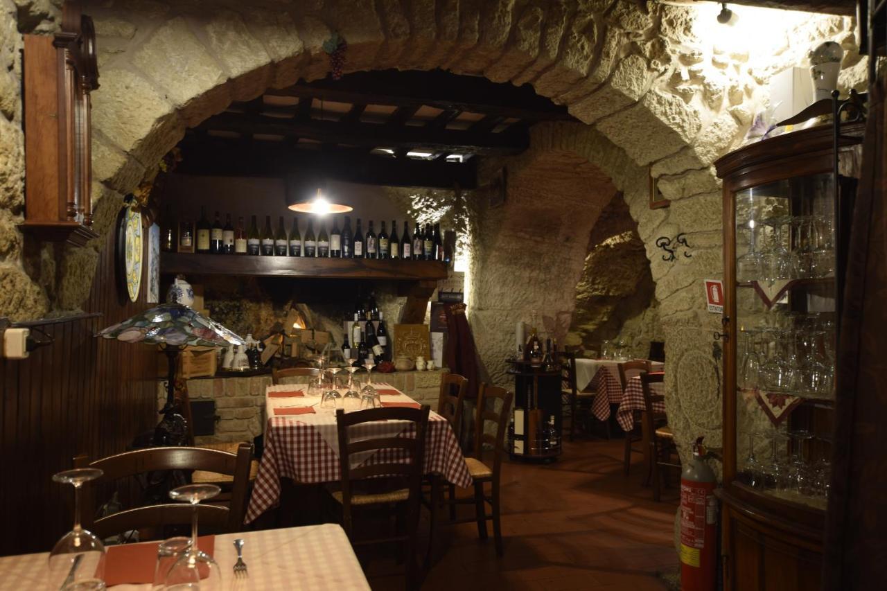 Locanda Cantina Di Bacco San Marino Luaran gambar