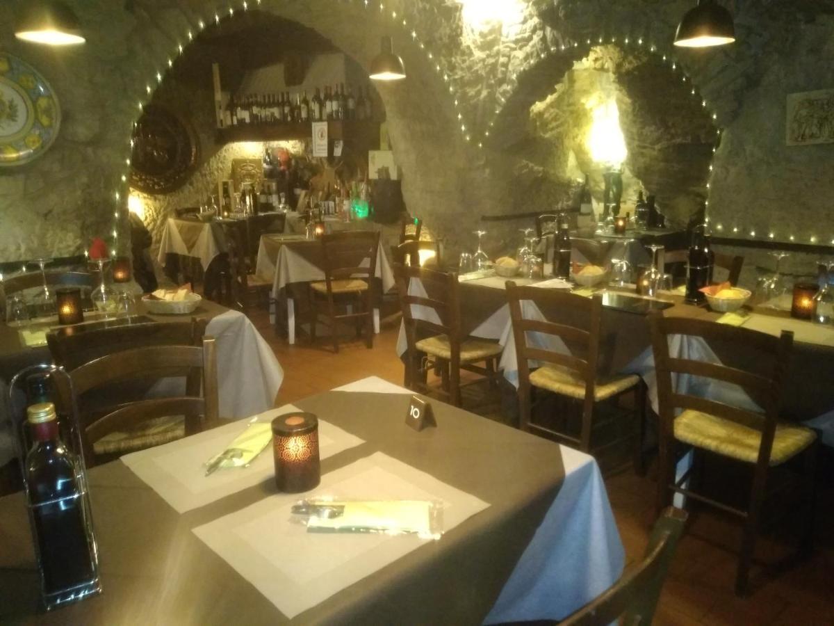 Locanda Cantina Di Bacco San Marino Luaran gambar