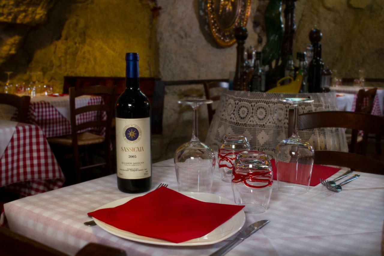 Locanda Cantina Di Bacco San Marino Luaran gambar