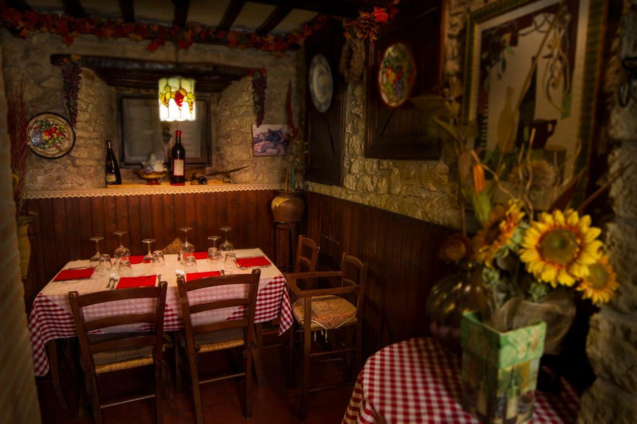 Locanda Cantina Di Bacco San Marino Luaran gambar